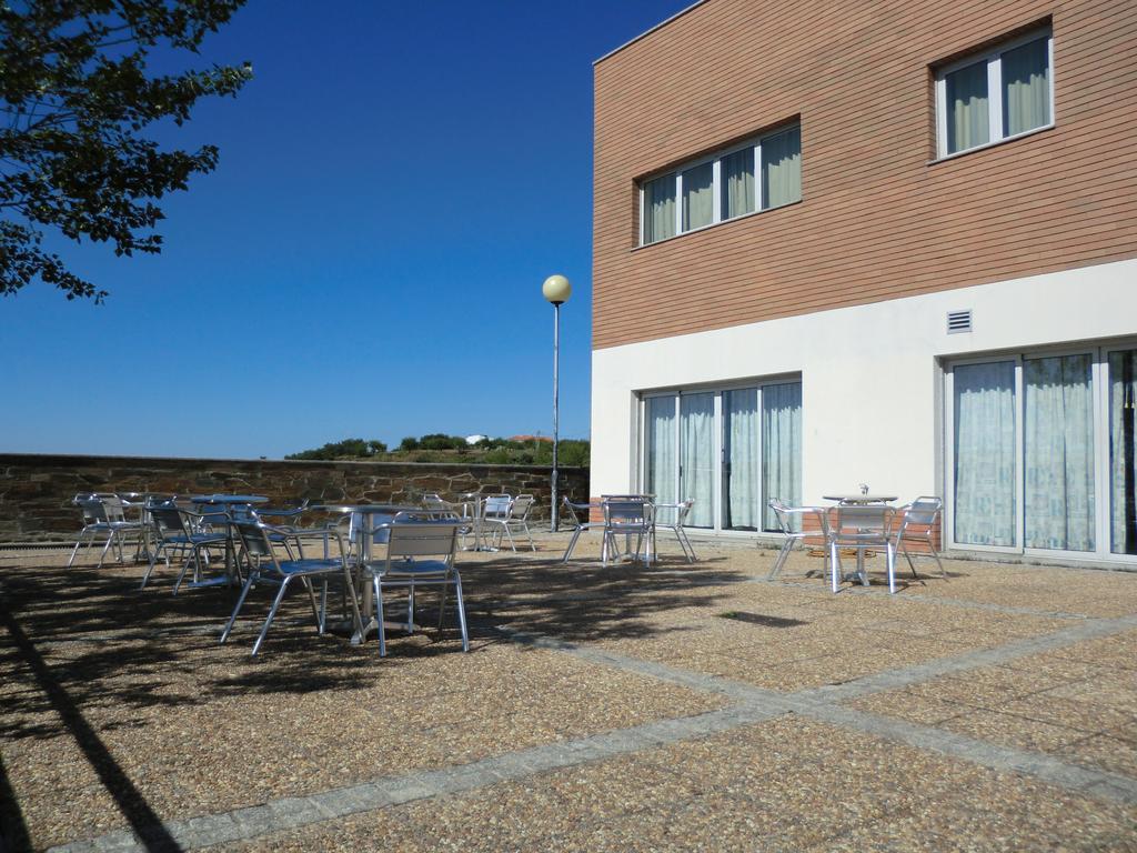 Hi Foz Coa - Pousada De Juventude Vila Nova de Fozcoa Exteriör bild